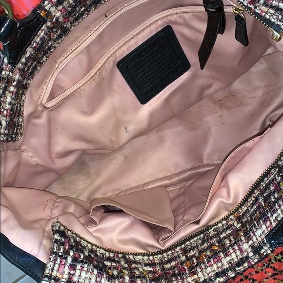 Coach Bag - Picture 3 of 6